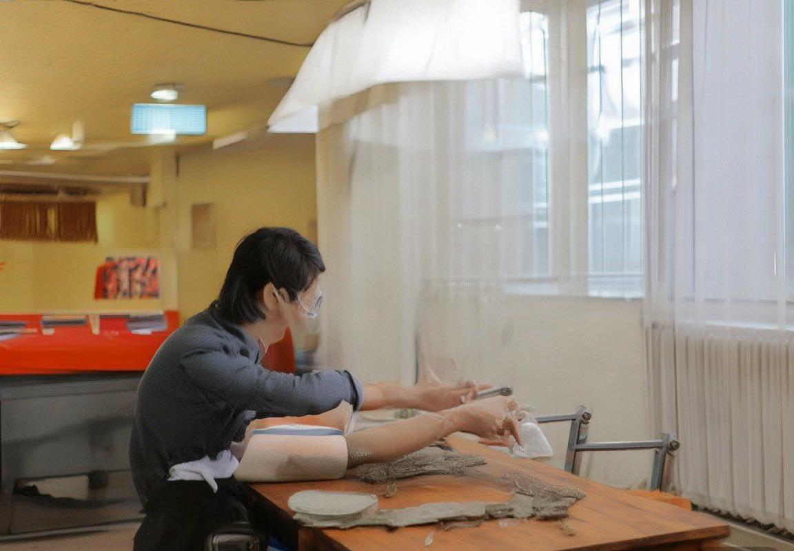 诺坎普奇迹夜：巴萨绝杀塞维利亚，激情燃爆西甲巅峰战(图4)